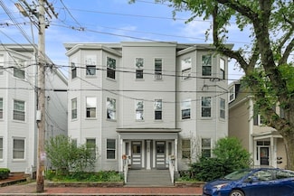 64 Pleasant St Unit 1, Cambridge, MA 02139