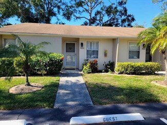 2666 Woodgate Ln Unit D1, Sarasota, FL 34231