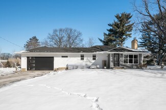 3649 Shady Oak Rd, Hopkins, MN 55305