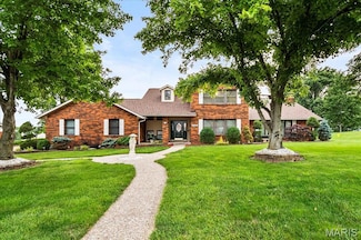 221 Tower Hill Dr, Columbia, IL 62236