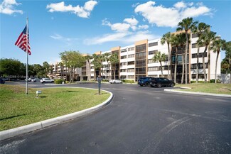 9735 NW 52nd St Unit 315, Doral, FL 33178