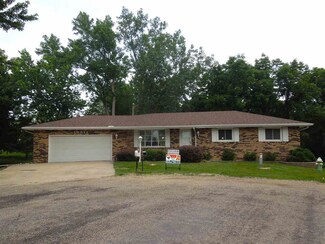 10511 W Sir Ector Ct, Mapleton, IL 61547