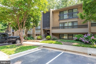 2106 Green Watch Way Unit 101, Reston, VA 20191