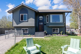 1934 Belmar Dr, Kalispell, MT 59901