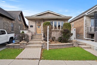 5526 S Rutherford Ave, Chicago, IL 60638