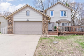 15731 Hannover Path, Saint Paul, MN 55124