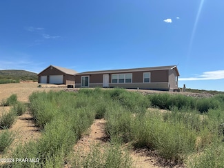 1825 Heavenly Rd, Dewey-Humboldt, AZ 86327