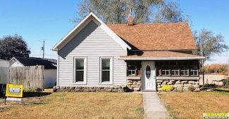 507 N Elm St, Stella, NE 68442