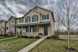 39 Gable Dr, Myerstown, PA 17067