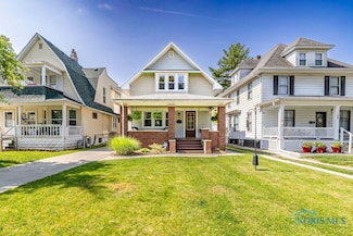 151 Princeton Dr, Toledo, OH 43614