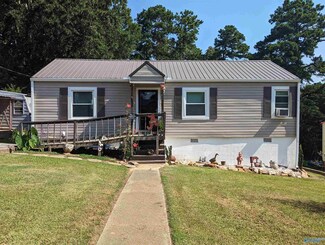 263 Russell St, Gadsden, AL 35903
