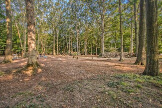 3541-3549 Wickham Dr, Norton Shores, MI 49441