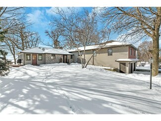 8607 N Shore Dr, Spicer, MN 56288