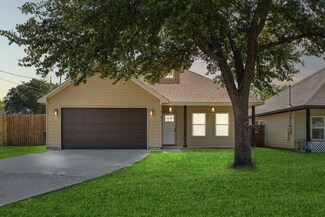 2101 Langston St, Fort Worth, TX 76105