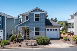 4455 Moon Dancer Ln, Tillamook, OR 97141