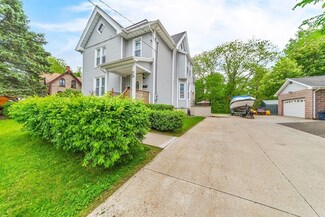 59 Prospect St, Chicopee, MA 01013