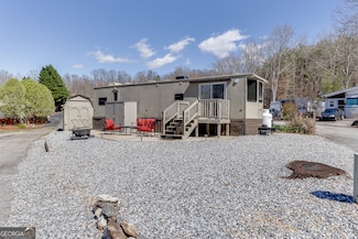 186 Holiday Loop, Cleveland, GA 30528