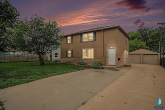 1309 S Gary Dr, Sioux Falls, SD 57103
