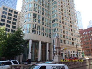345 S La Salle St Unit 801, Chicago, IL 60604