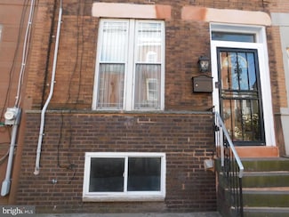 1736 Moore St, Philadelphia, PA 19145