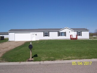 222 Elm St, Miltona, MN 56354