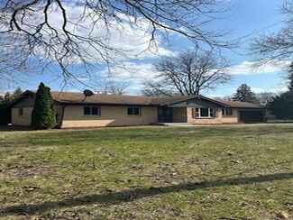 1708 Montague Rd, Rockford, IL 61102
