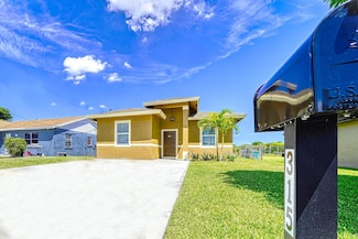 315 NE 13th Ave, Boynton Beach, FL 33435
