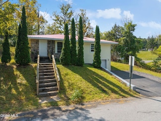 102 Roberts St, Richmondville, NY 12149