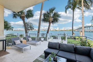 2640 Lake Shore 116 Dr Unit 116, Riviera Beach, FL 33404