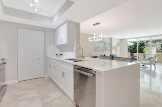 99 SE Mizner Blvd Unit 636, Boca Raton, FL 33432