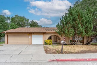 4990 Lakeside Dr, Reno, NV 89509