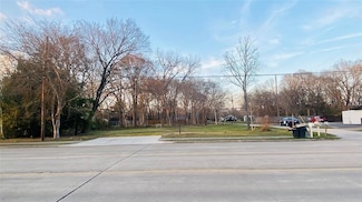 000 Massey Tompkins Rd, Baytown, TX 77521