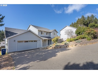 1865 SE 19th St, Lincoln City, OR 97367