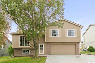 17129 Taylor St, Omaha, NE 68116