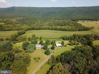 11797 Back Rd, Toms Brook, VA 22660