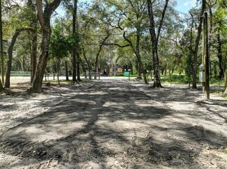 229 SE 914th St, Old Town, FL 32680