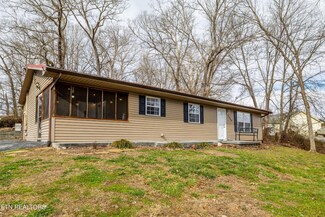 2209 Island Blvd, Sevierville, TN 37876
