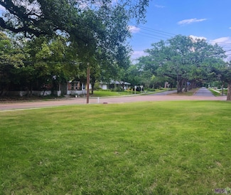 1226 Perkins Rd, Baton Rouge, LA 70806