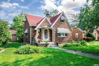 2421 W Sherman Ave, West Peoria, IL 61604