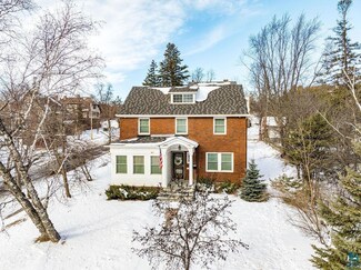 2301 E 4th St, Duluth, MN 55812
