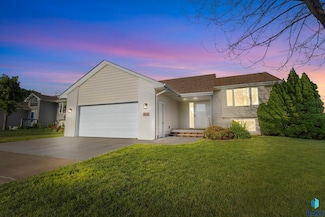 608 N Dubuque Ave, Sioux Falls, SD 57110