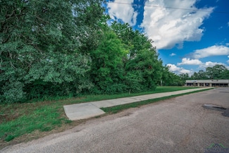 1503 Positive Place, Marshall, TX 75670