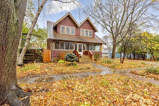 200 6th St SE, Waseca, MN 56093