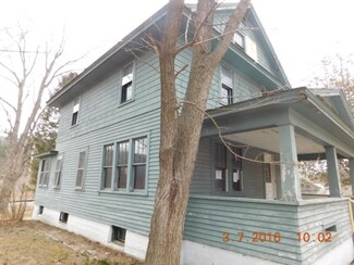398 N Main St, Wallingford, VT 05773