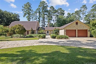 179 Forest Dr, Crowley, LA 70526