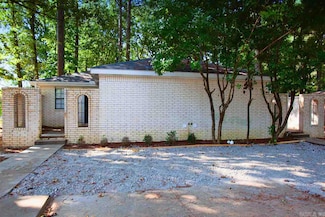 302 Bellevue Cir, Jacksonville, AR 72076