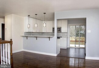 7 Musket Ln, Mount Laurel, NJ 08054