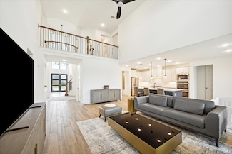 4530 Windy Oaks Dr, Fulshear, TX 77441