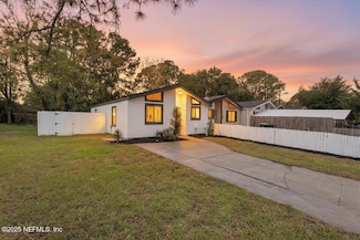 10762 Kusaie Dr S, Jacksonville, FL 32246