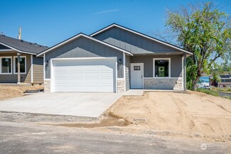 516 W Main Ave, Soap Lake, WA 98851